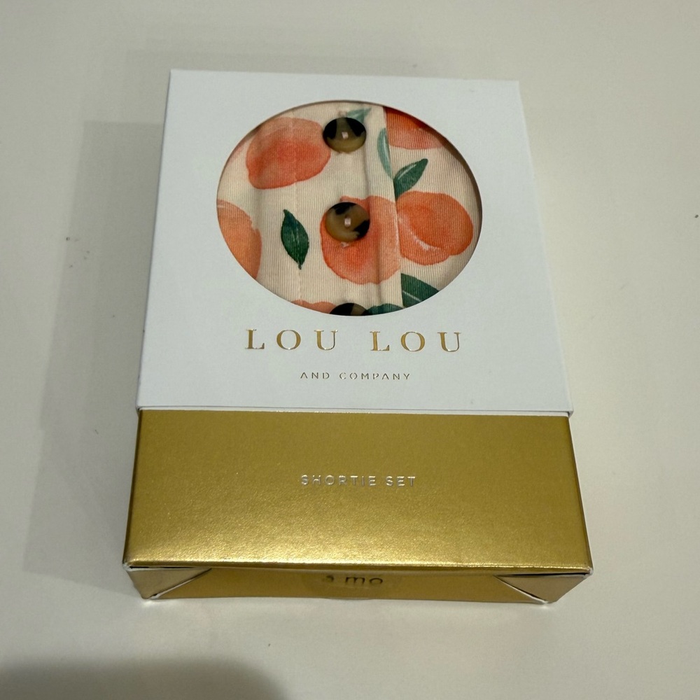Lou Lou & Company Peach Shortie Set